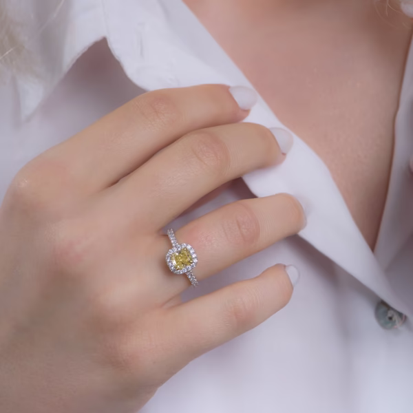 HALO ENGAGEMENT RINGS – Image 4