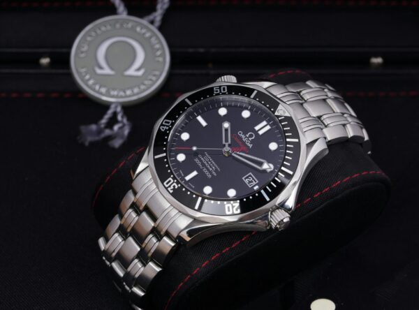 Preowned Omega Seamaster Black Wave Dial – Image 2