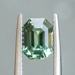 1.58ct Natural Medium Light Green Sapphire Gems